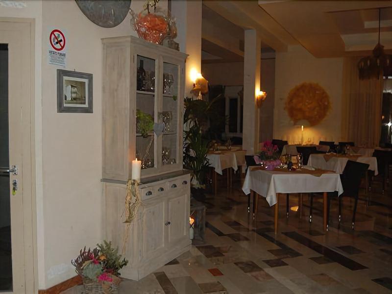 Hotel Ristorante Sole มูเจีย ภายนอก รูปภาพ